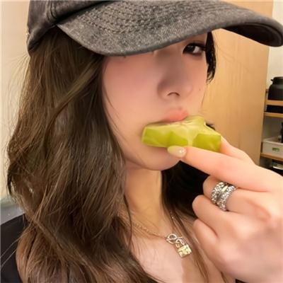 《黛西·米勒》海报
